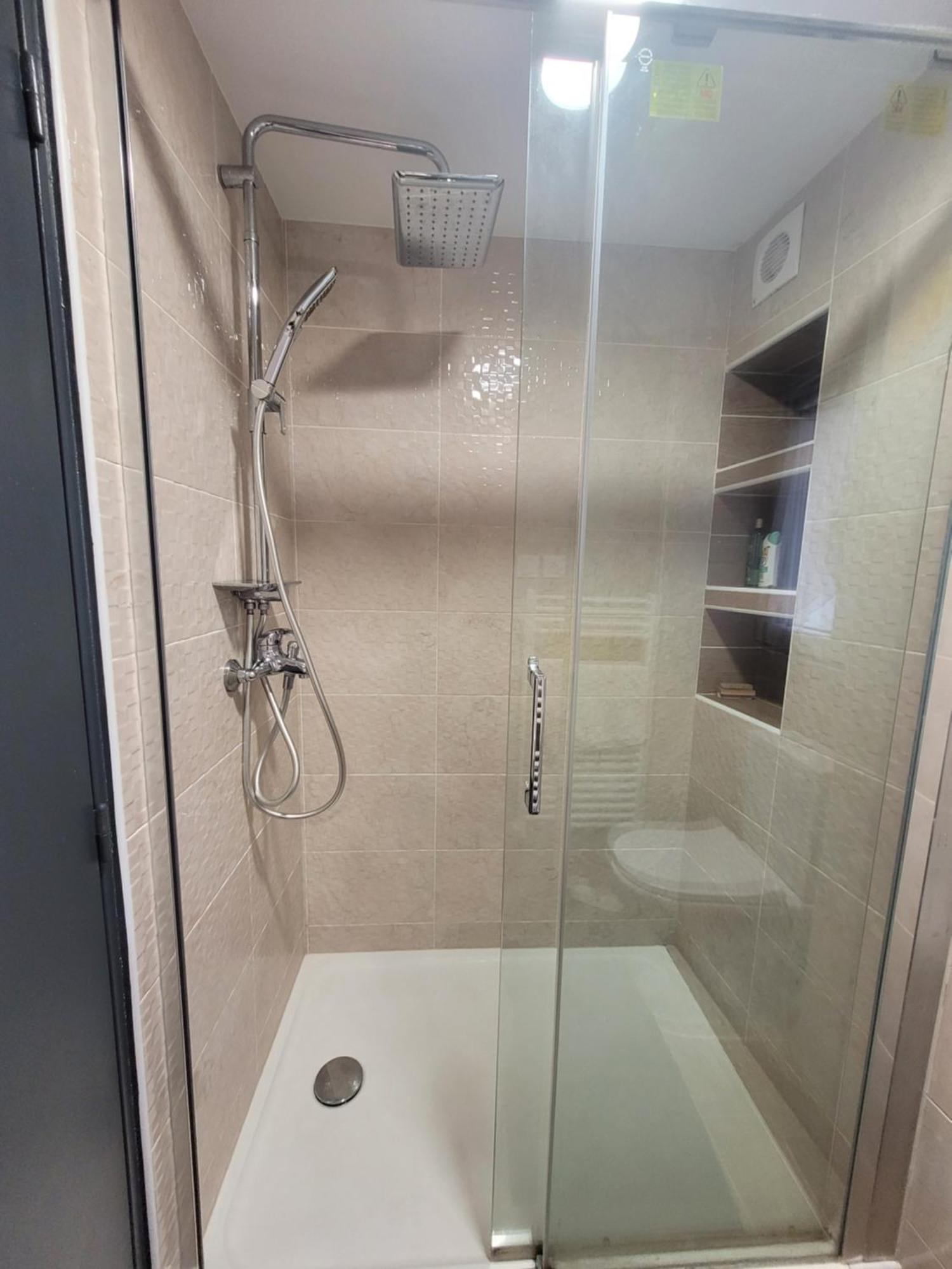 Appartement Prive A 15Mn De Paris Et Proche Enghien Les Bains Groslay Luaran gambar